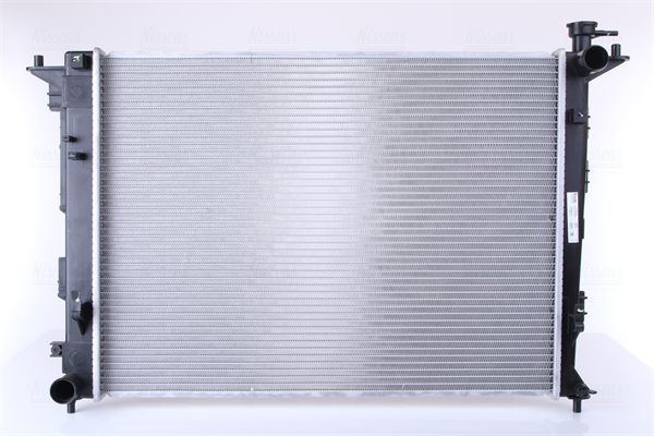 Радиатор охлаждения двигателя NISSENS 675018