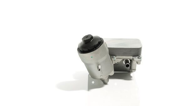 Оливний радіатор двигуна MAHLE CLC461000S - zapix