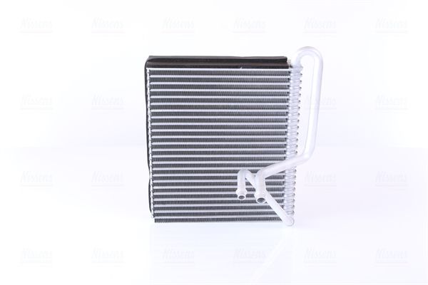 Випарник кондиціонера NISSENS 92190 - zapix