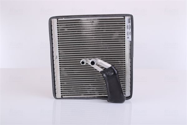 Випарник кондиціонера NISSENS 92369 - zapix