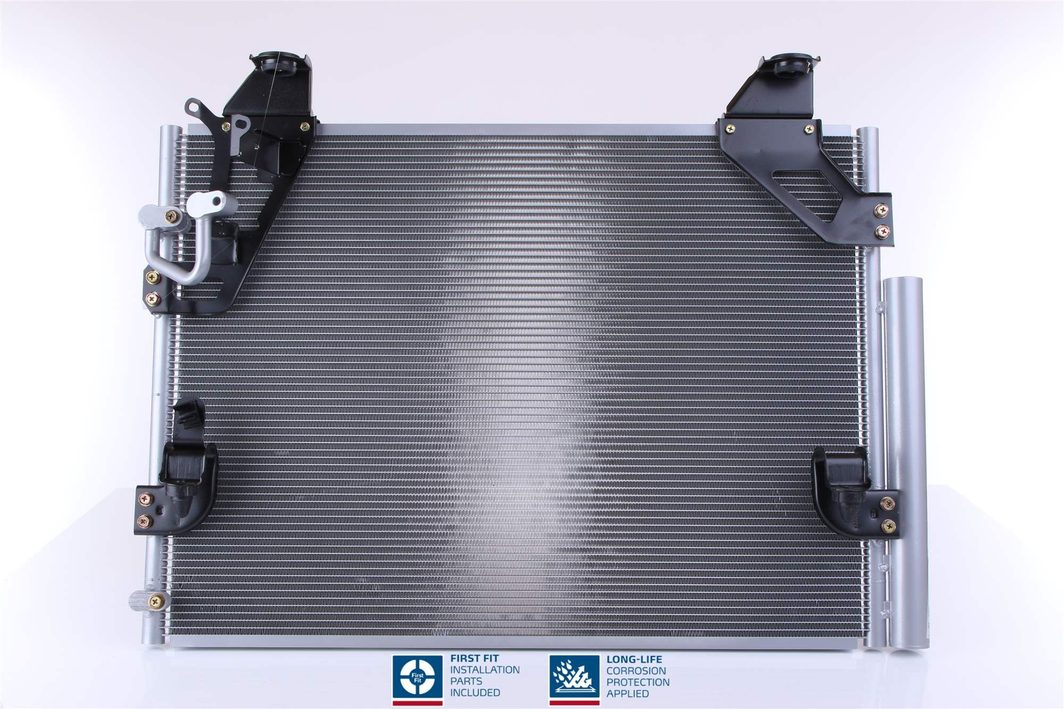 Радіатор кондиціонера NISSENS 940082