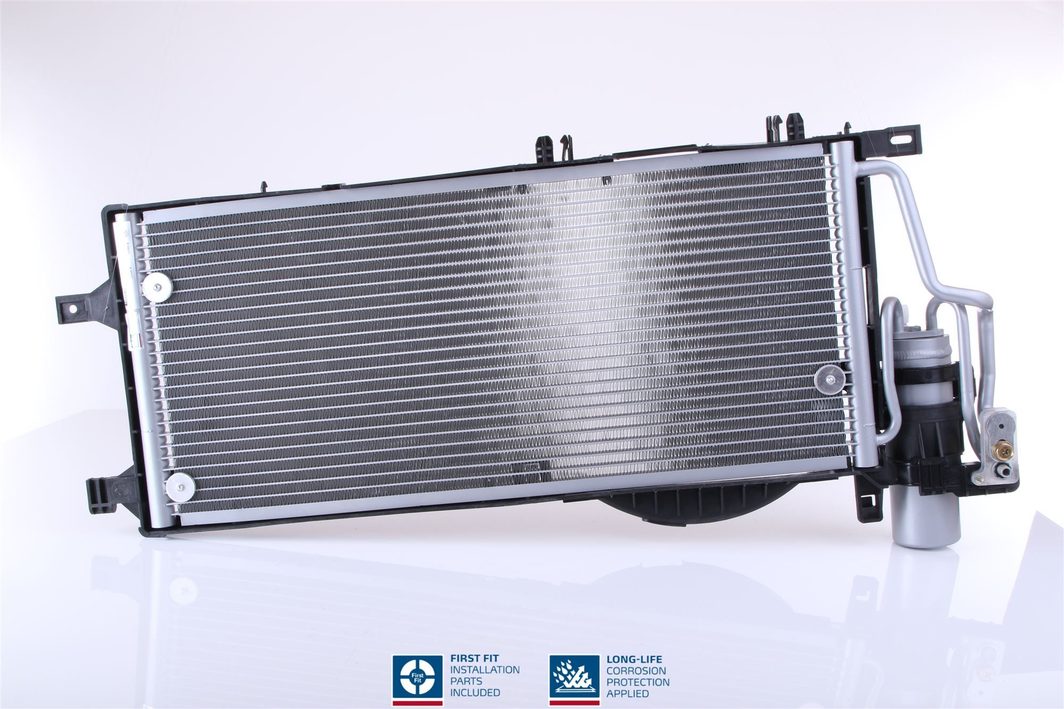 Радіатор кондиціонера NISSENS 94722