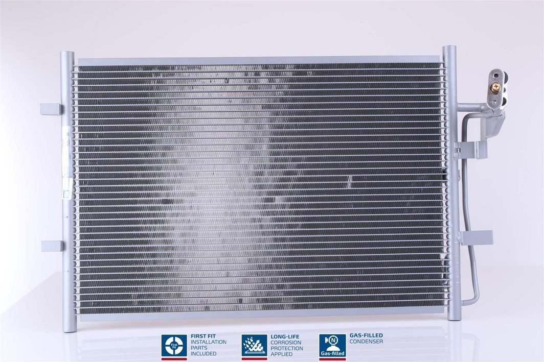 Радіатор кондиціонера NISSENS 940148
