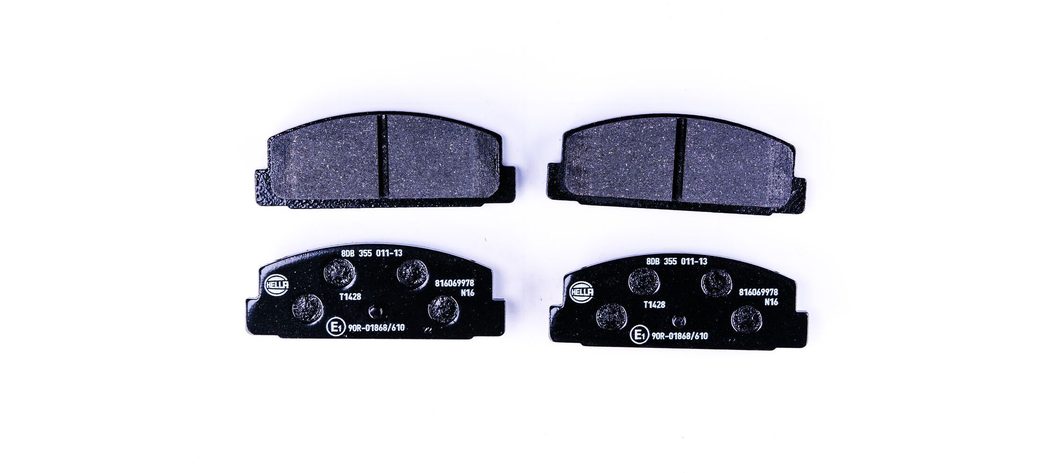 Гальмівні колодки дискові HELLA 8DB355011131 - zapix