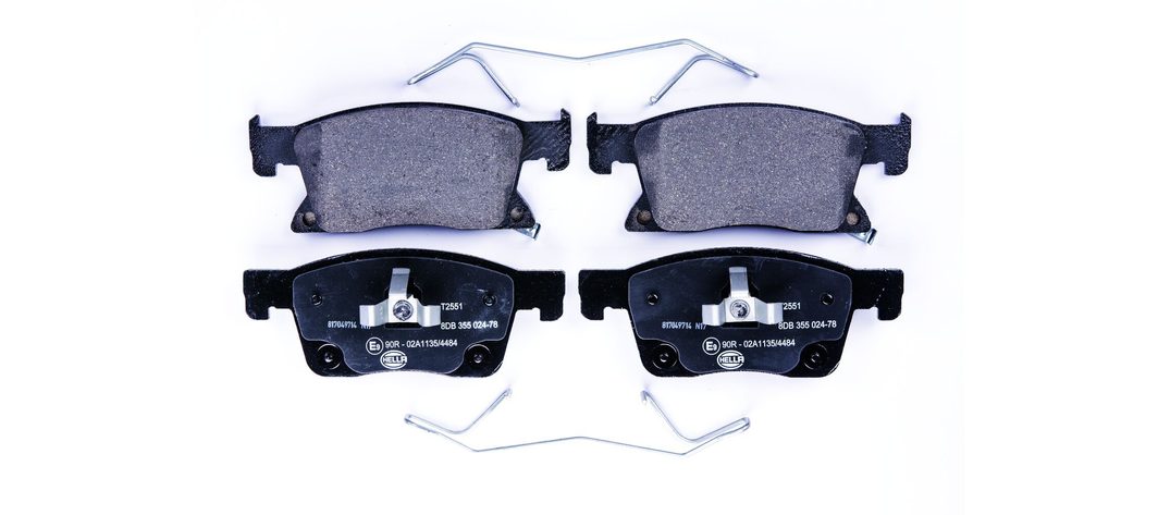 Гальмівні колодки дискові HELLA 8DB355024781 - zapix