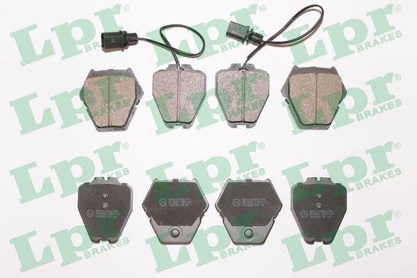 Тормозные колодки дисковые LPR 05P1121