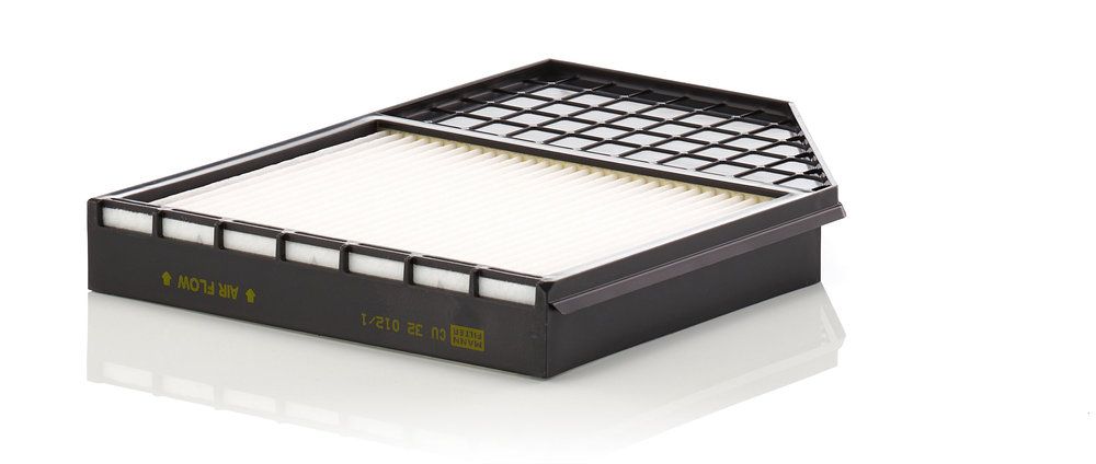 Фільтр салону MANN-FILTER CU320121 - zapix