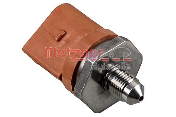 Датчик тиску подачі палива METZGER 0906136 - zapix