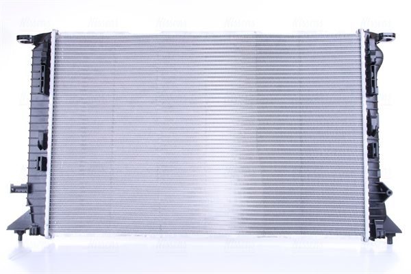 Радиатор охлаждения двигателя NISSENS 60321