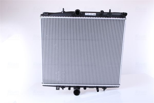 Радіатор охолодження двигуна NISSENS 63695A - zapix
