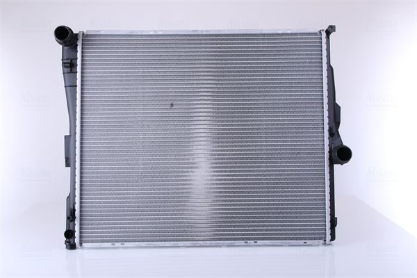 Радиатор охлаждения двигателя NISSENS 60803A