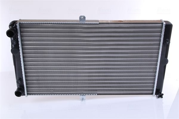 Радиатор охлаждения двигателя NISSENS 623552